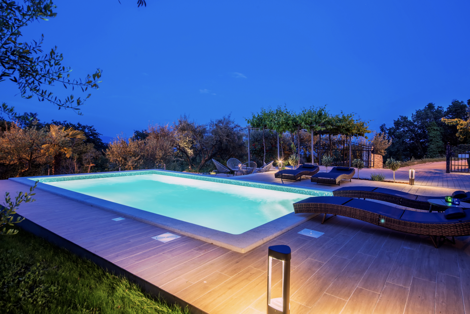 pool light installation in Orange, CA